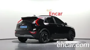 Kia Niro, 2023 — миниатюра 1