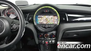 Mini Cooper, 2020 — миниатюра 13