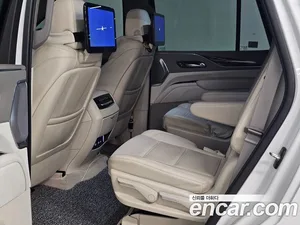 Cadillac Escalade, 2021 — миниатюра 5