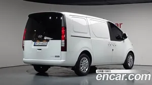 Hyundai Staria, 2024 — миниатюра 1