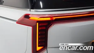 Kia Carnival, 2024 — миниатюра 9