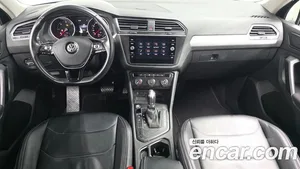 Volkswagen Tiguan, 2018 — миниатюра 7