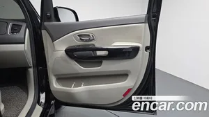 Kia Carnival, 2017 — миниатюра 13