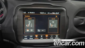 Jeep Renegade, 2022 — миниатюра 22