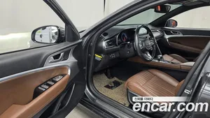 Genesis G70, 2017 — миниатюра 10