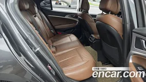 Genesis G70, 2017 — миниатюра 12