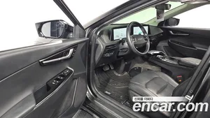 Kia EV6, 2023 — миниатюра 12