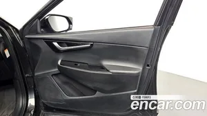 Kia EV6, 2023 — миниатюра 13