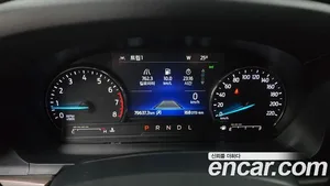 Ford Explorer, 2021 — миниатюра 11