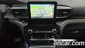 Ford Explorer, 2021 — миниатюра 20