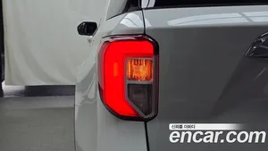 Ford Explorer, 2021 — миниатюра 9