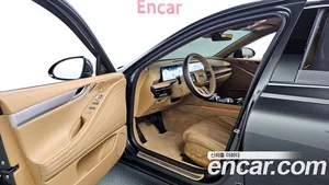 Genesis G80, 2025 — миниатюра 13