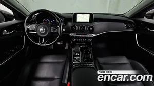 Kia Stinger, 2017 — миниатюра 7