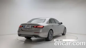 Mercedes-Benz E-Class, 2022 — миниатюра 4