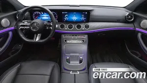 Mercedes-Benz E-Class, 2022 — миниатюра 10