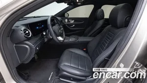Mercedes-Benz E-Class, 2022 — миниатюра 12