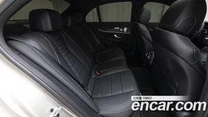 Mercedes-Benz E-Class, 2022 — миниатюра 13