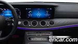 Mercedes-Benz E-Class, 2022 — миниатюра 15