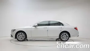 Mercedes-Benz E-Class, 2017 — миниатюра 8