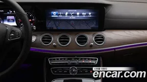 Mercedes-Benz E-Class, 2017 — миниатюра 16