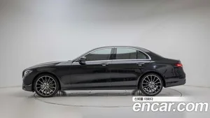 Mercedes-Benz E-Class, 2022 — миниатюра 8