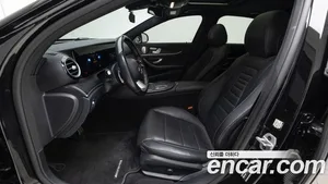 Mercedes-Benz E-Class, 2022 — миниатюра 16