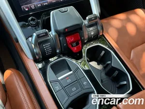 Lamborghini Urus, 2019 — миниатюра 16