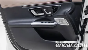 Mercedes-Benz EQE, 2024 — миниатюра 16