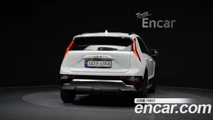 Kia Niro, 2022 — миниатюра 4