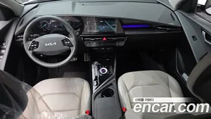 Kia Niro, 2022 — миниатюра 10