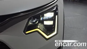Kia Niro, 2022 — миниатюра 8