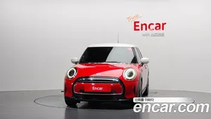 Mini Cooper, 2023 — миниатюра 3