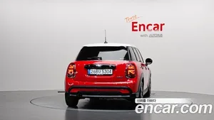 Mini Cooper, 2023 — миниатюра 4