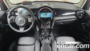 Mini Cooper, 2023 — миниатюра 10
