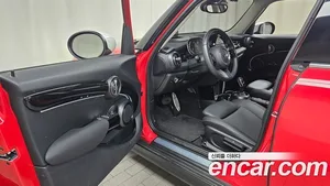 Mini Cooper, 2023 — миниатюра 13