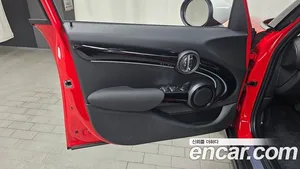 Mini Cooper, 2023 — миниатюра 14