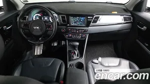 Kia Niro, 2017 — миниатюра 10