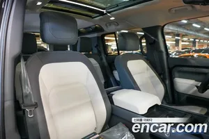 Land Rover Defender, 2024 — миниатюра 5