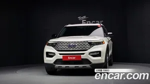 Ford Explorer, 2023 — миниатюра 3