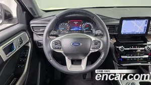 Ford Explorer, 2023 — миниатюра 13