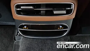 Genesis GV70, 2023 — миниатюра 18