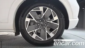 Genesis GV60, 2025 — миниатюра 6
