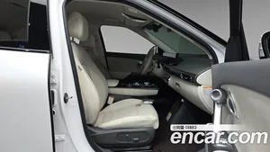 Genesis GV60, 2025 — миниатюра 15