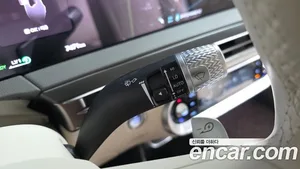 Genesis GV60, 2025 — миниатюра 28