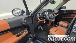 Mini Countryman, 2023 — миниатюра 10