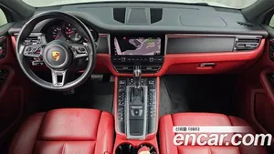 Porsche Macan, 2021 — миниатюра 9