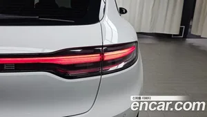 Porsche Macan, 2021 — миниатюра 8