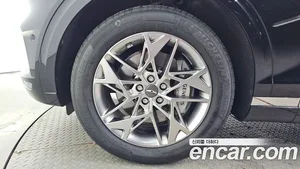 Genesis GV70, 2022 — миниатюра 5