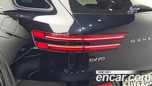 Genesis GV70, 2022 — миниатюра 9