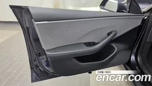 Tesla Model 3, 2024 — миниатюра 14